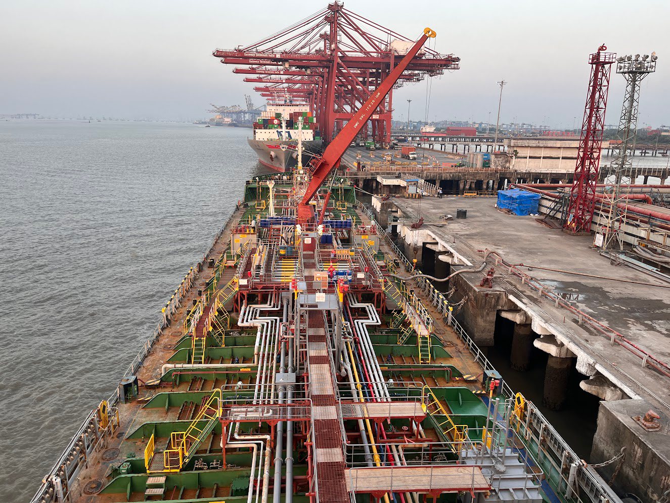 Pillos vessel at sea